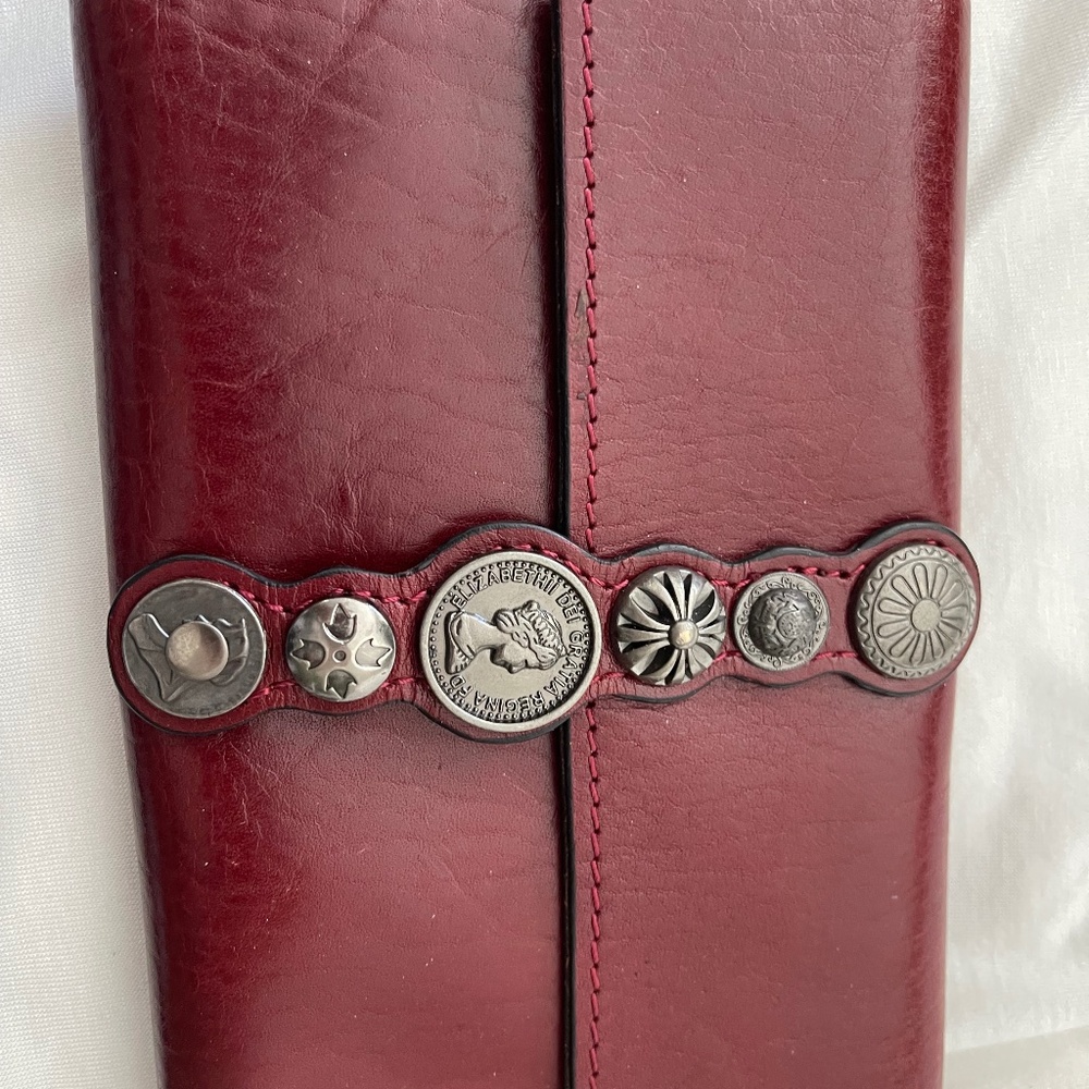 Patricia Nash wallet